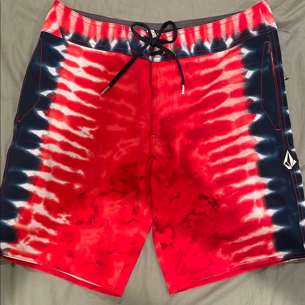 Volcom Men's Red and Blue Swim Shorts